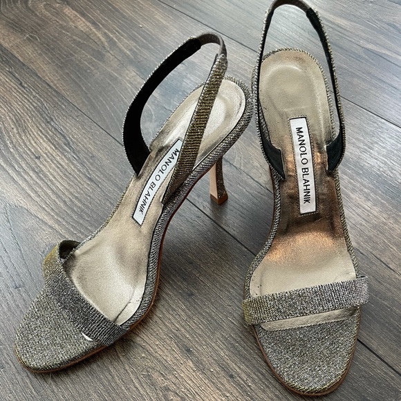 Manolo Blahnik Slingback Heels - Picture 4 of 5